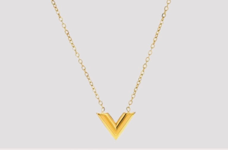 Vera V Necklace